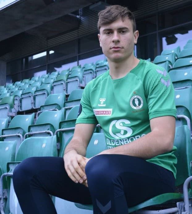 Adrien Koudelka slutter sig til AB