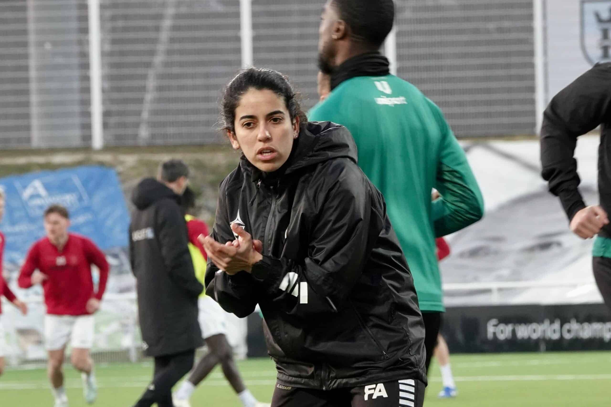 Assistant coach Fabiana Alcalá leaves AB