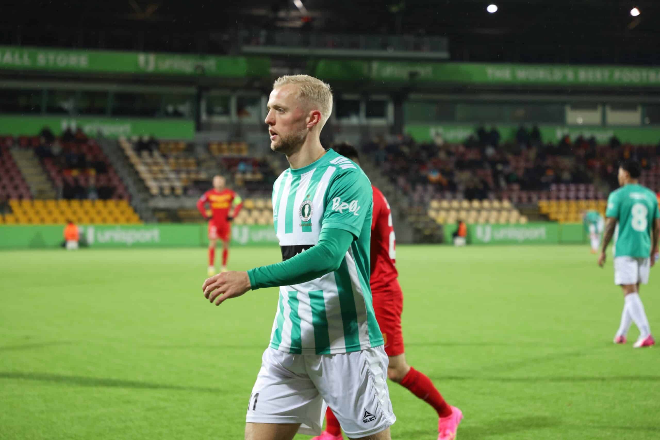 Farvel til seks spillere
