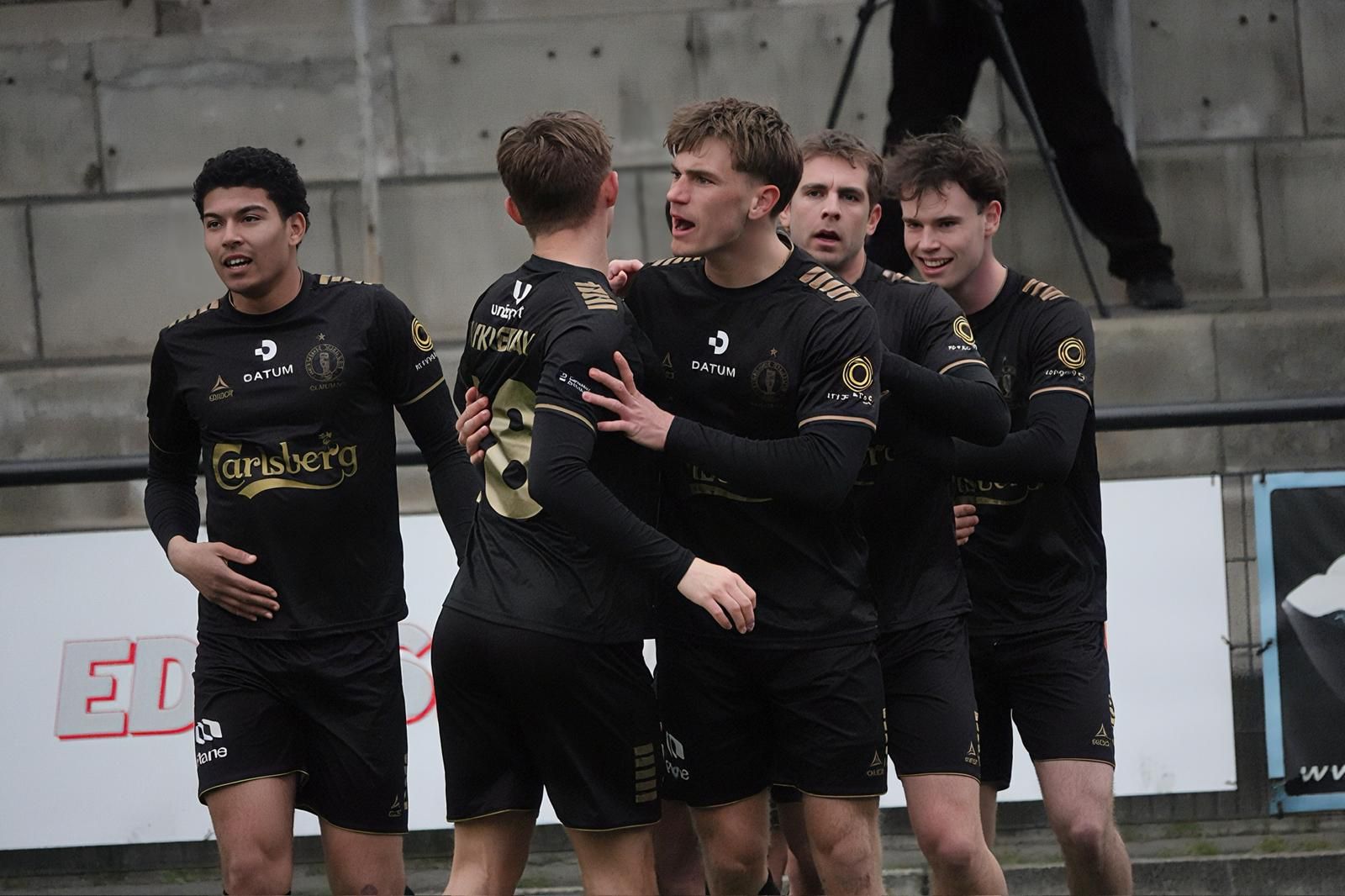 Flot sejr på 5-1 over HIK
