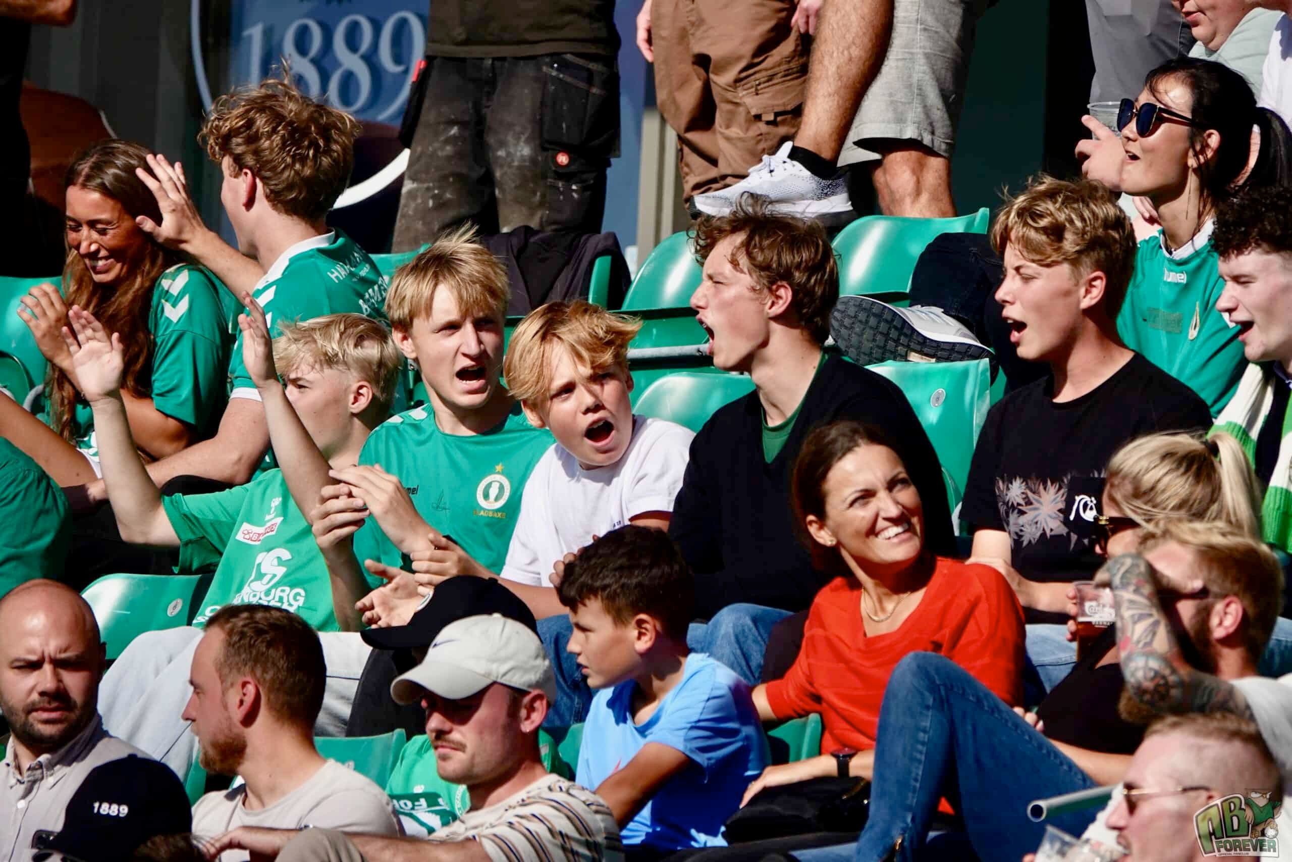 Tag børnene med til en sjov fodboldoplevelse Gladsaxe Stadion