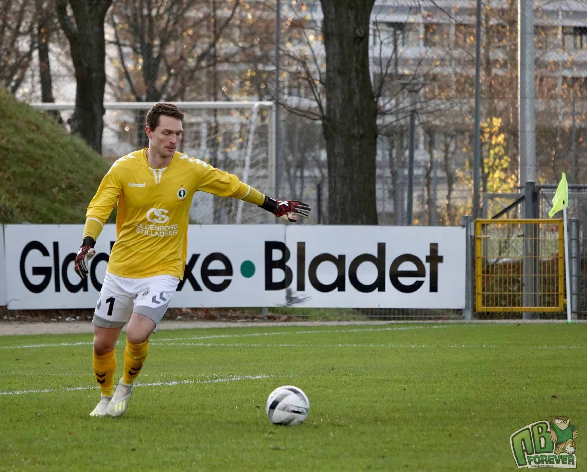 Tobias Brogaard is back