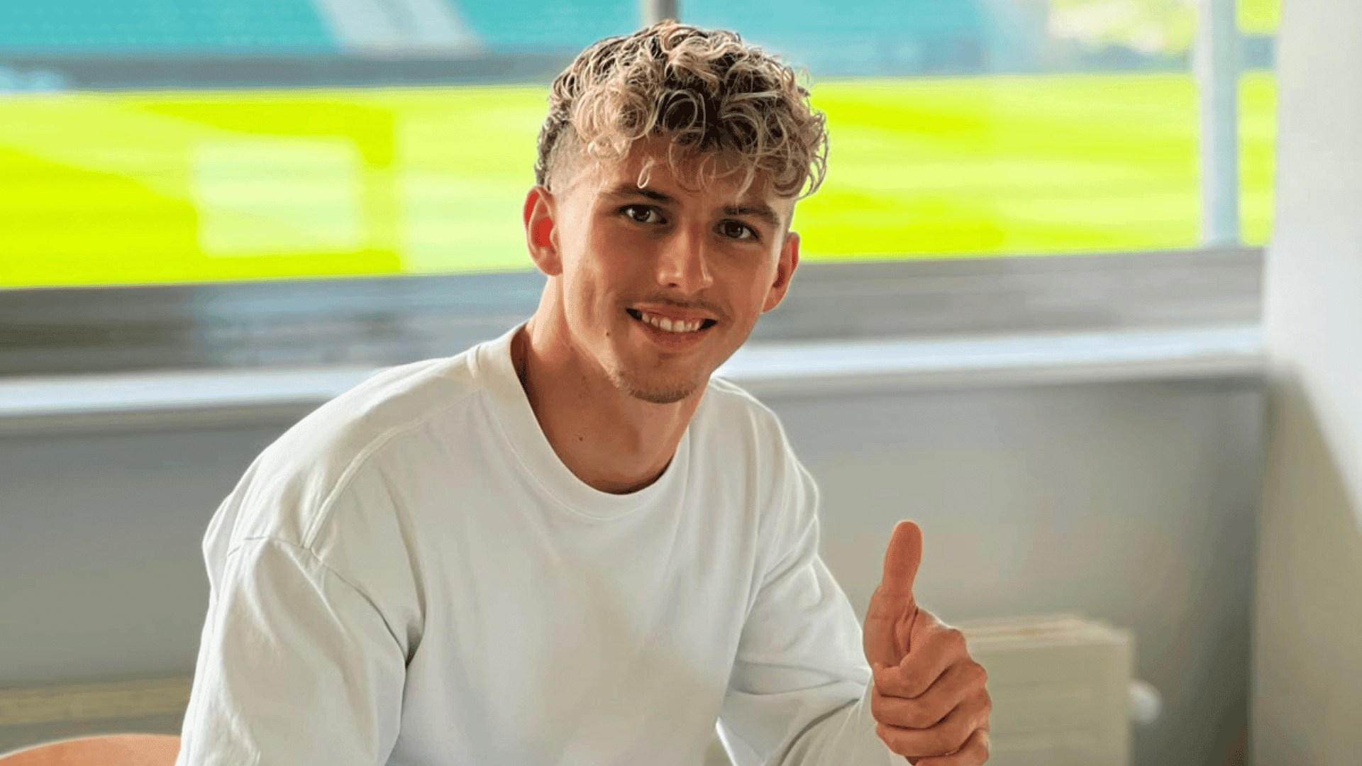 AB Extends Contract with Frederik Lindgaard